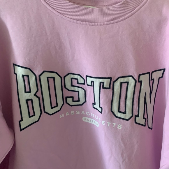 H&M OVERSIZED SWEATSHIRT - Picture 2 of 4